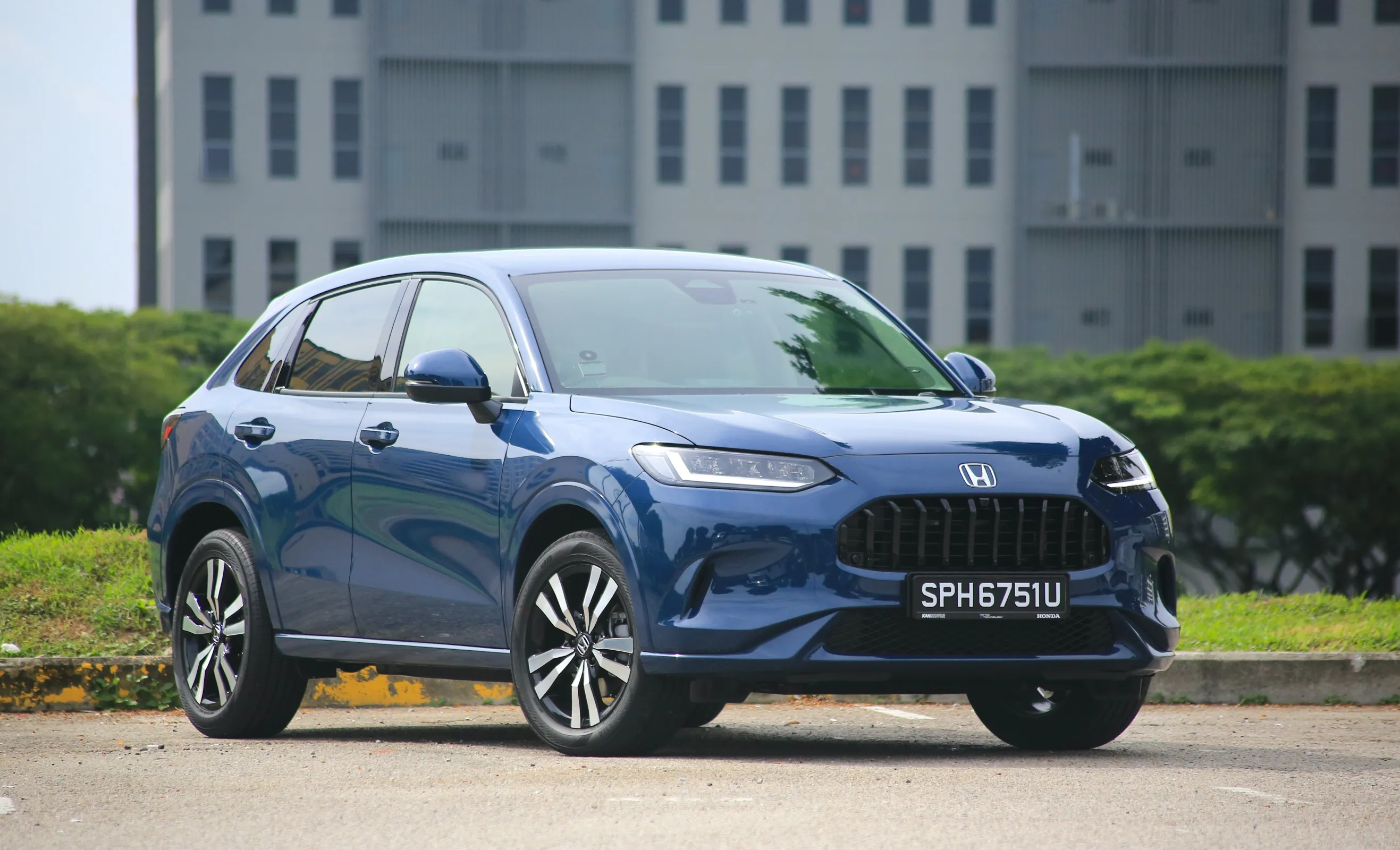 Honda ZR-V 2.0 e:HEV Review: Don't Change Your Lifestyle