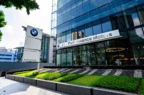 There’s A New BMW Showroom In Singapore