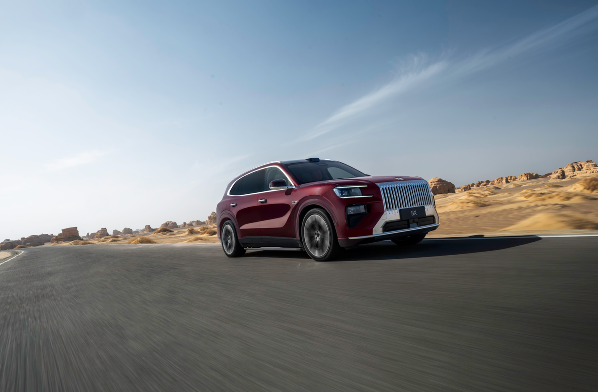 Zeekr 8X SUV Is Fast, Fancy And Fully Loaded – photo 2