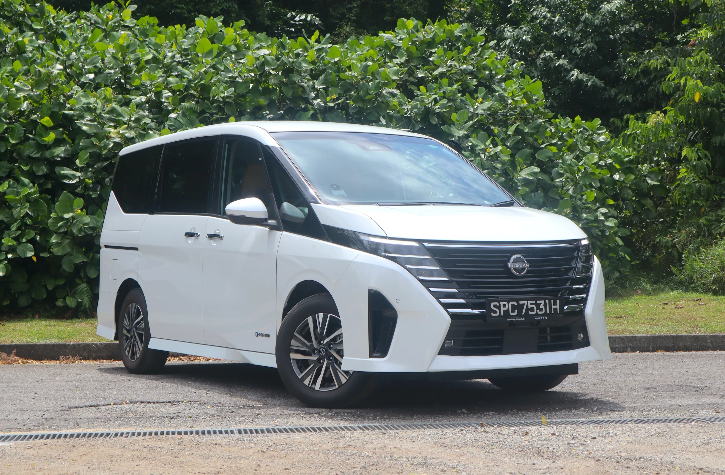 Nissan Serena e-Power Smart 8 Review: The Power of Eight