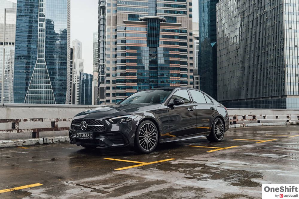 Mercedes-Benz C200 AMG Line Review: The Matured Junior Executive – photo 1