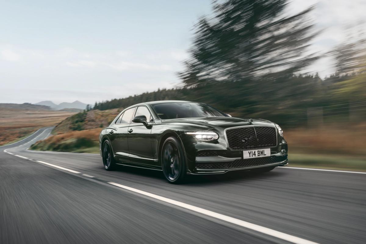 Bentley Flying Spur Goes On The Offensive – photo 1