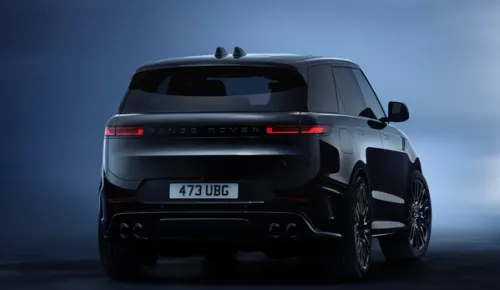 Range Rover Sport SV Black Edition Exudes A Broad-Shouldered Attitude