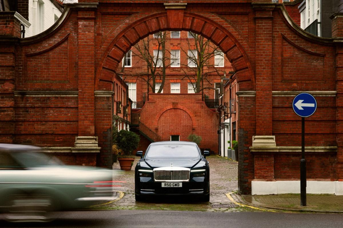 Rolls-Royce Spectre Is Consistently Commissioned As A Collector’s Item – photo 1