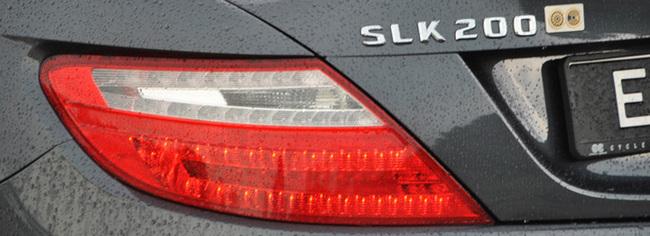 Mercedes-Benz SLK-Class SLK200 BlueEFFICIENCY 7G-Tronic Review: Baby bloom – photo 1