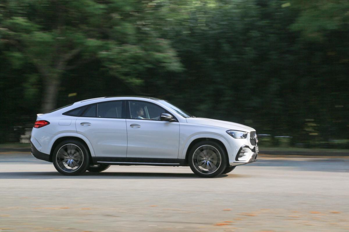 Mercedes-Benz GLE 400e Coupe 4Matic Review: Plugging Into Prestige – photo 45