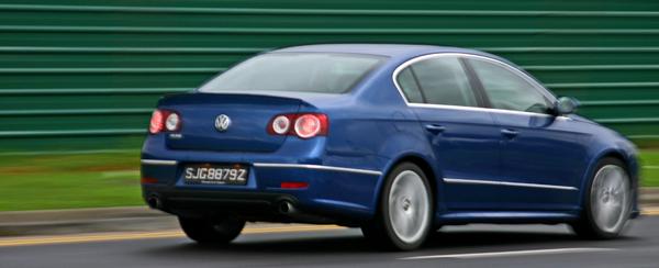 Volkswagen Passat R36 DSG Review: This is how it's done – photo 1