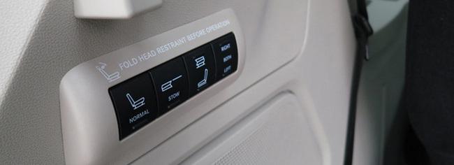 Chrysler Grand Voyager 2.8 CRD Review: Space box – photo 6