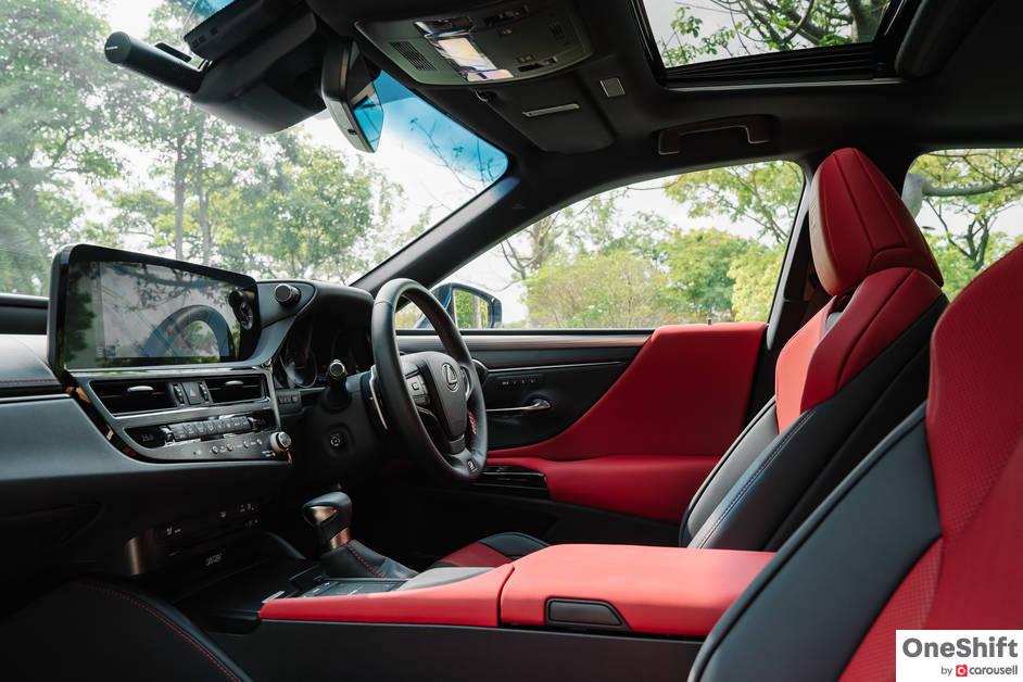 Lexus ES 250 F Sport Review: Simpler is Better – photo 30