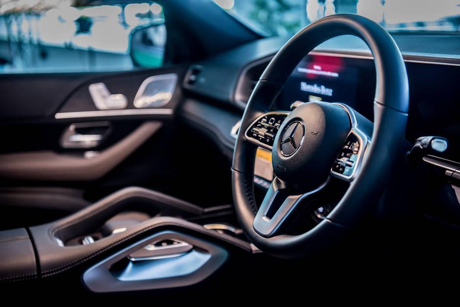 Mercedes-Benz Launches The GLE, Their E-Class SUV – photo 5