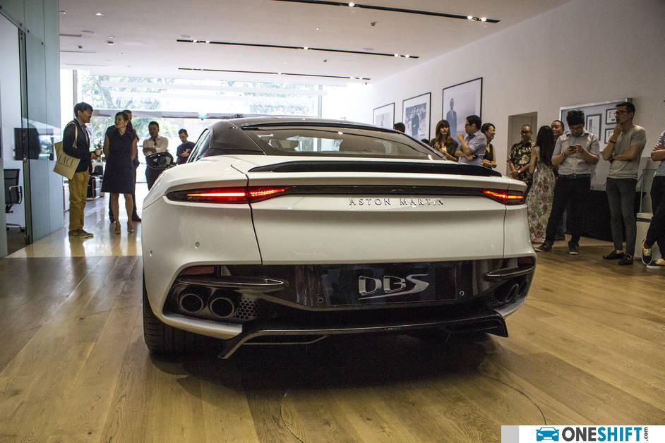 Leggera Superleggera - And It Is Landfall For Aston Martin's Super Light DBS – photo 4