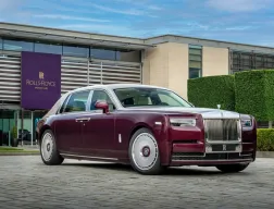 This Phantom’s Interior Is Made To Shimmer Like A Hummingbird