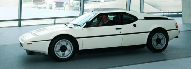 BMW M1 Hommage appears in Singapore – photo 5