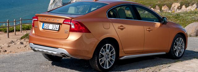 Volvo S60 2.0T Review: Swede Decadence – photo 1