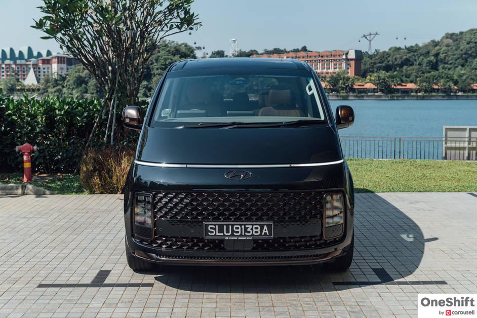 Hyundai Staria 3.5 V6 Sunroof Review: It Looks Like From 2122 – photo 56
