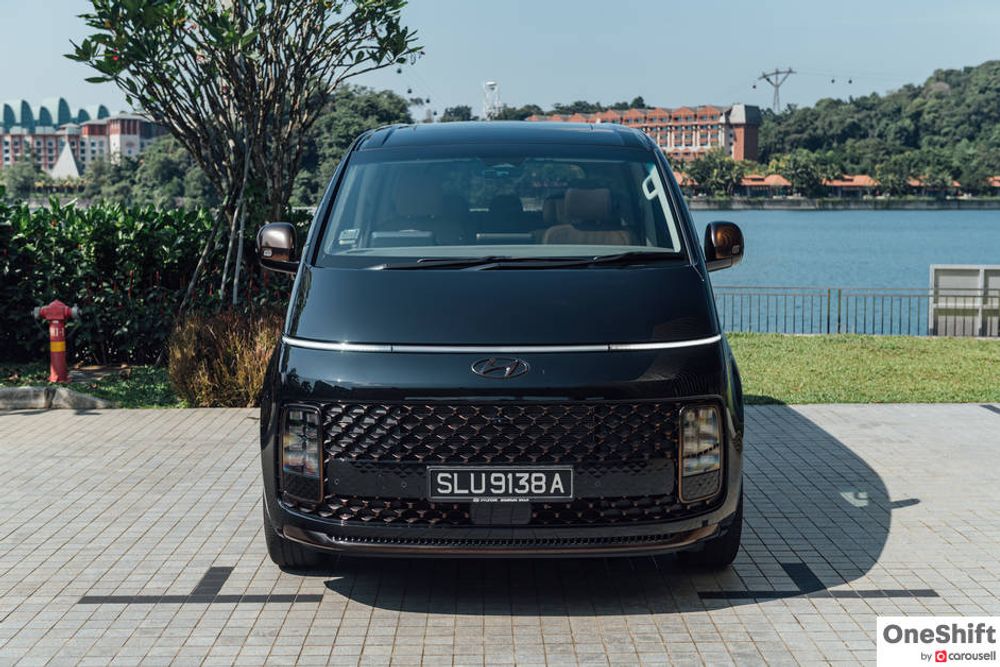 Hyundai Staria 3.5 V6 Sunroof Review: It Looks Like From 2122 – photo 4