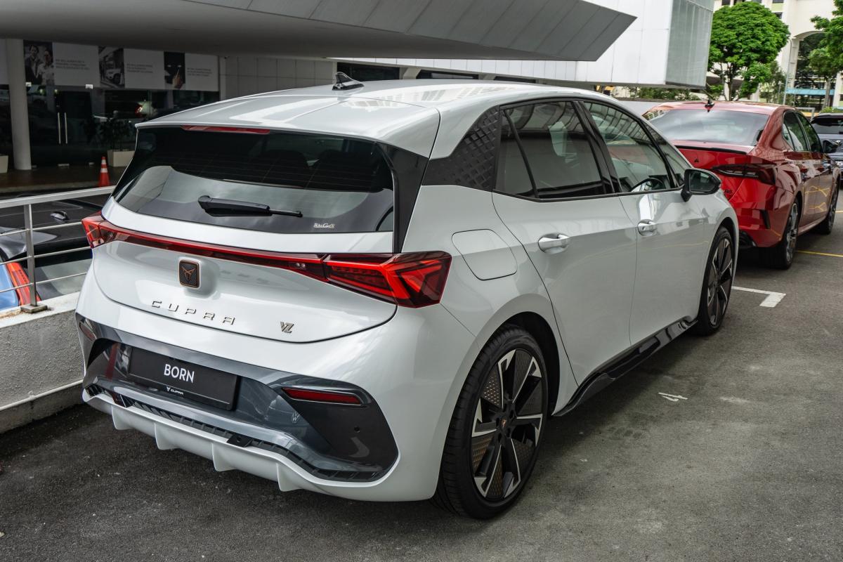 CUPRA Launches Electric Born Hatchback And Tavascan SUV Coupe In Singapore – photo 1