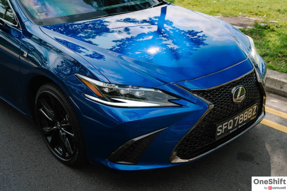 Lexus ES 250 F Sport Review: Simpler is Better – photo 3