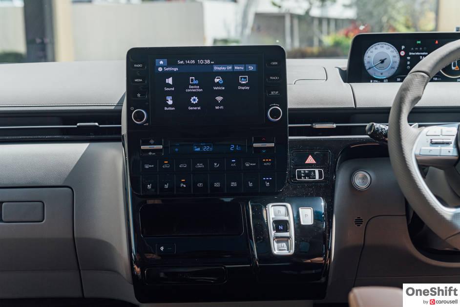 Hyundai Staria 3.5 V6 Sunroof Review: It Looks Like From 2122 – photo 66