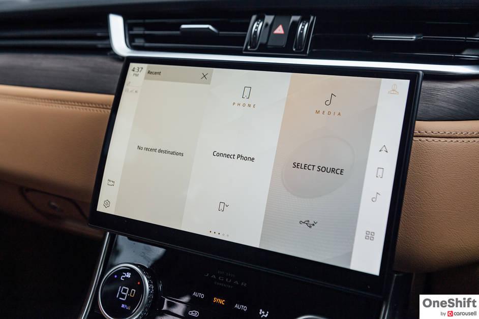 Jaguar XF 2.0 SE Review: A Pleasing Evolution – photo 60