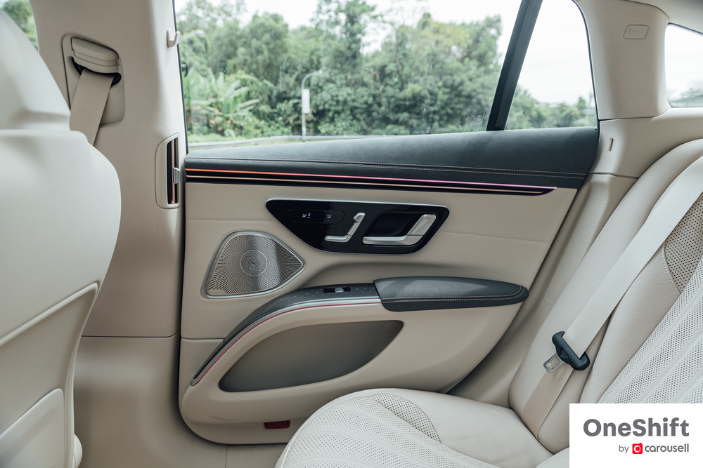 Mercedes-EQ EQS 450+ Review: The Space Pod From The Three Pointed Star – photo 43