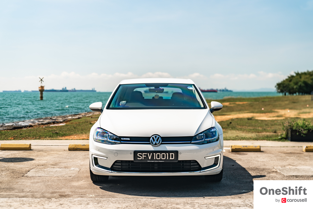 Volkswagen e-Golf Gives a Glimpse of Company's Electrified Future – photo 2