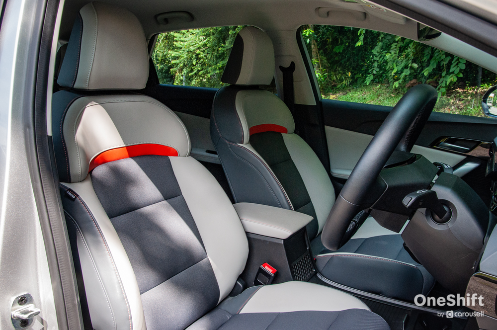 MG4 EV Review: Electrifying Hatchback Joy, Redefined – photo 38