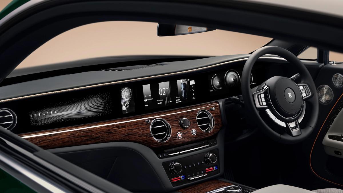 More Distance, More Detail: Rolls-Royce Spectre Series II Debuts – photo 4