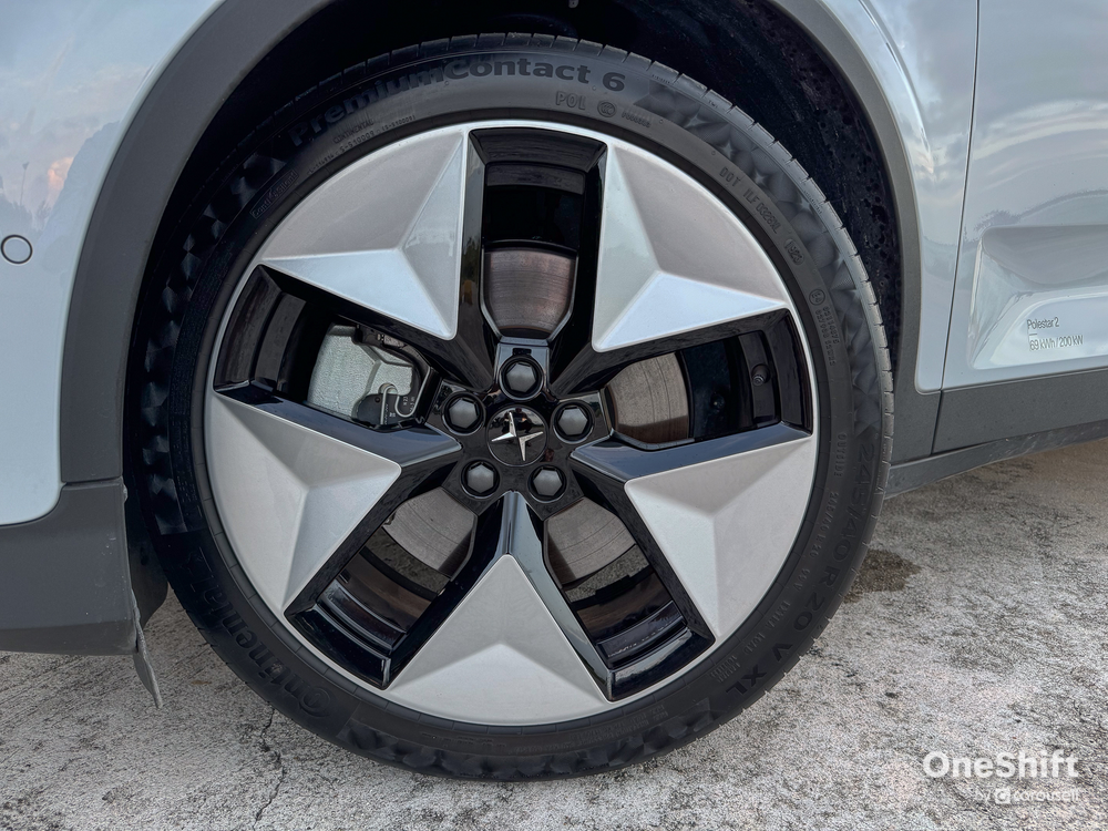 Polestar 2 Standard Range Single Motor Review: Sleek Swedish Efficiency – photo 49