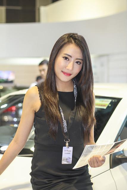 Girls of Singapore Motorshow 2015 – photo 7