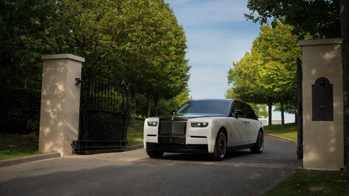 Rolls-Royce Showcases Bespoke Highlights And Innovations From 2025 – photo 2