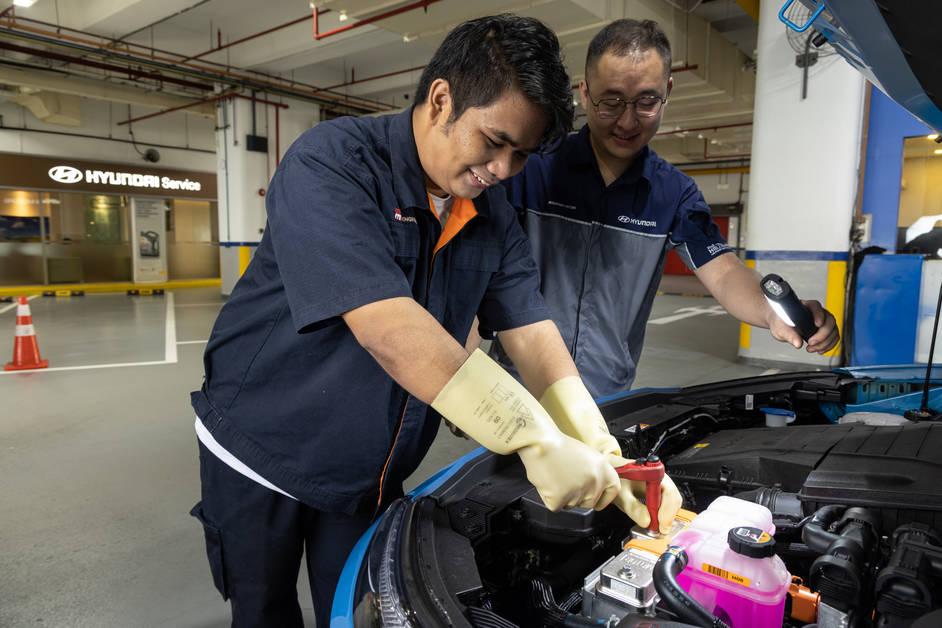 Komoco Motors In Partnership With ITE To Nurture Talents For The Automotive Engineering Professional Workforce – photo 1