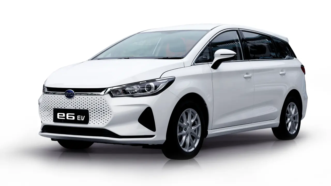 BYD e6