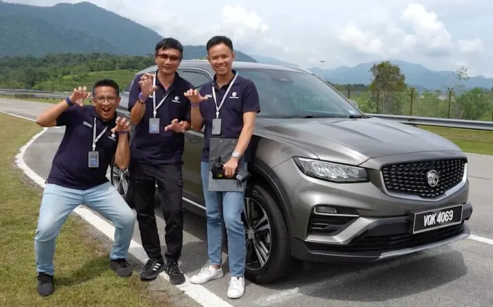 From Shah Alam to Shanghai: Rediscovering the Proton That I Grew Up With