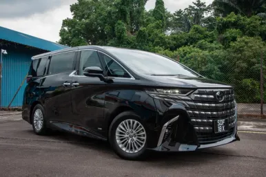 2024 Toyota Alphard Review: The Return of a Regal Legend