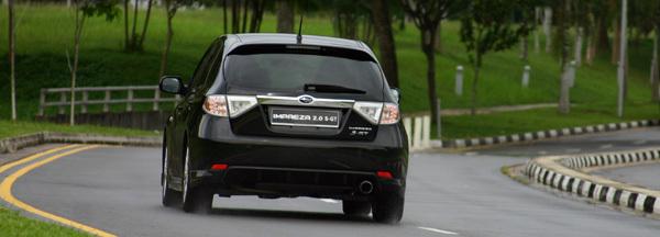 Subaru Impreza 2.0 S-GT Review: To hatch or not to hatch? – photo 1