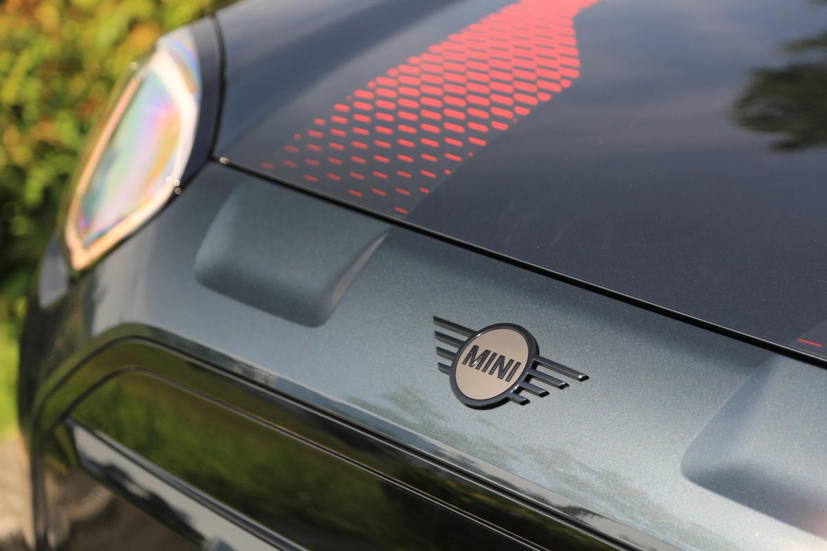 MINI Aceman JCW Review: Spirited EV With A Firm Streak – photo 37