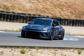 OneShift at the Cupra Racetrack Experience in Castelloli, Spain