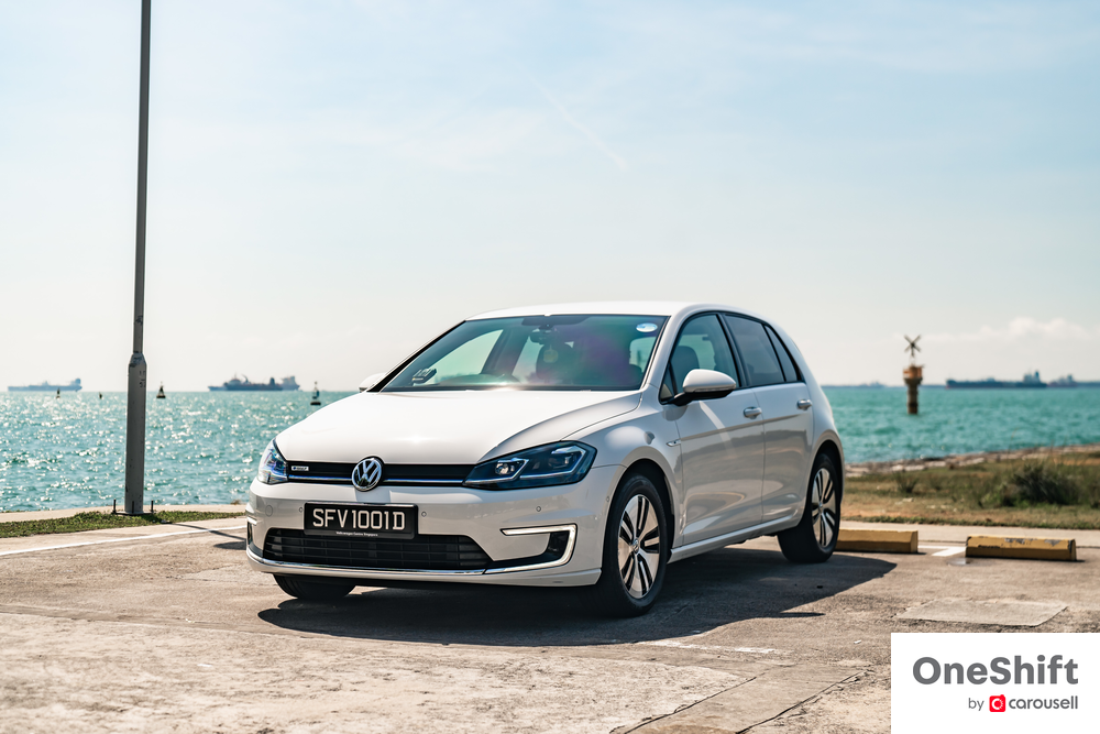 Volkswagen e-Golf Gives a Glimpse of Company's Electrified Future – photo 1