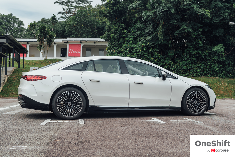 Mercedes-EQ EQS 450+ Review: The Space Pod From The Three Pointed Star – photo 35