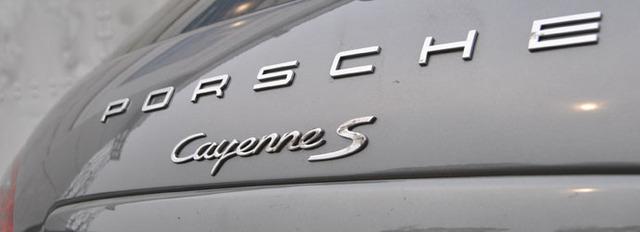 Porsche Cayenne S Hybrid Review: Boost Job – photo 1