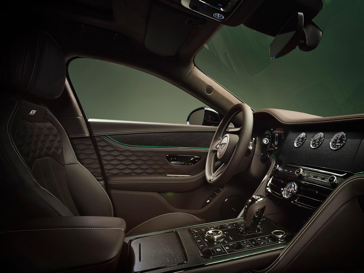 Bentley Flying Spur Goes On The Offensive – photo 3
