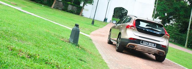 Volvo V40 Cross Country T4 1.6 Review: Swede success – photo 1