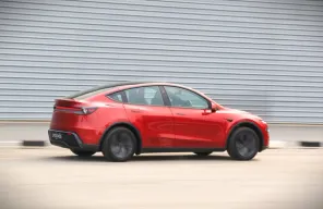 June is Tesla's Best-Ever Delivery Month in Singapore, Model Y Tops SUV Sales