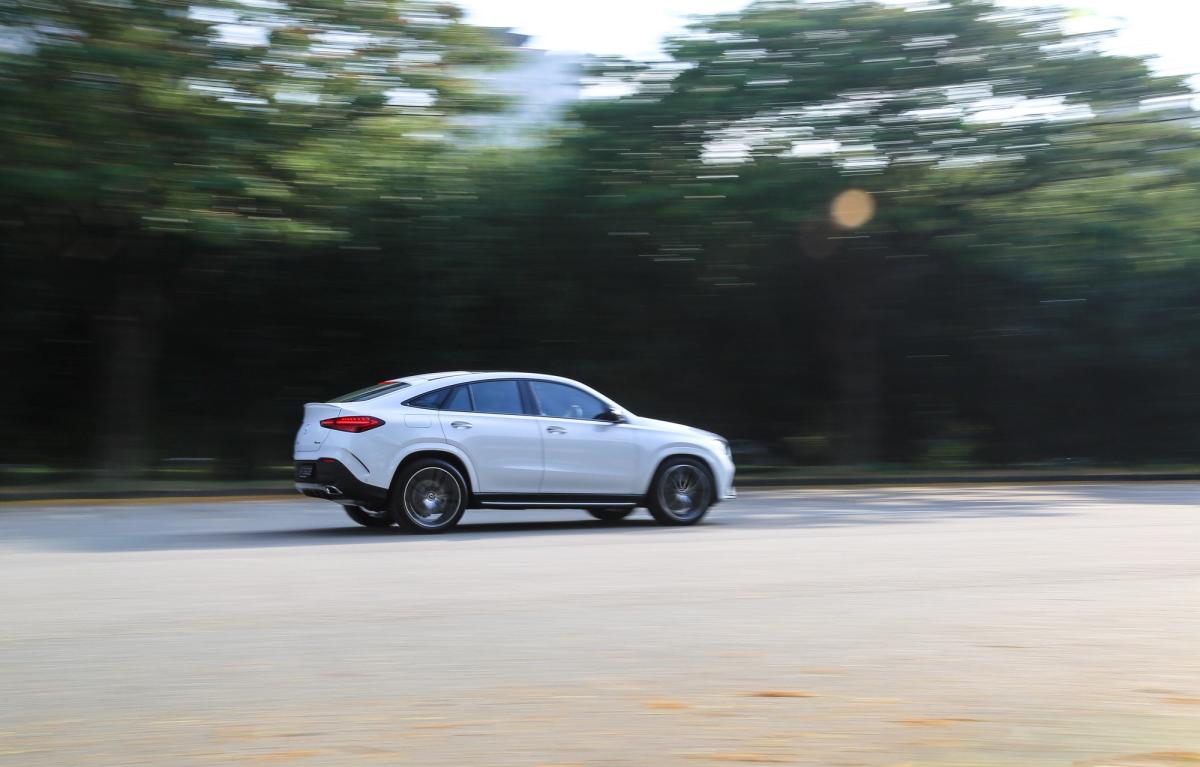 Mercedes-Benz GLE 400e Coupe 4Matic Review: Plugging Into Prestige – photo 54
