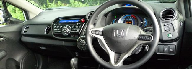 Honda Insight 1.3 HYBRID i-VTEC Review: Economies of Scale – photo 2