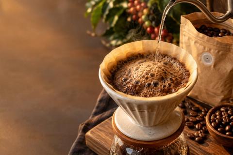 How to Brew Fresh-Crop Coffee Differently from Rested Coffee