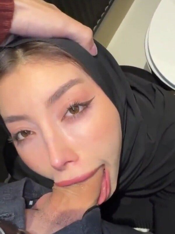 HOT ANS BEAUTIFUL ARAB BABE SUCKING BWC AND MAKING THE GUY CUM HOT VIDEO FULL BLOWJOB | Xmovies.Site