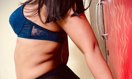 Indian Cuckold Couple Spicelevel99 Fucking with Bulls while her Husband Records 8 BG Onlyfans PPV Sextapes (5 GB Collection) Part 1 | Xporn