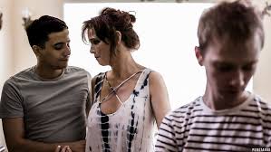 Syren De Mer, Ricky Spanish, Alex Jett - Taking Care Of Step mom | Ranime